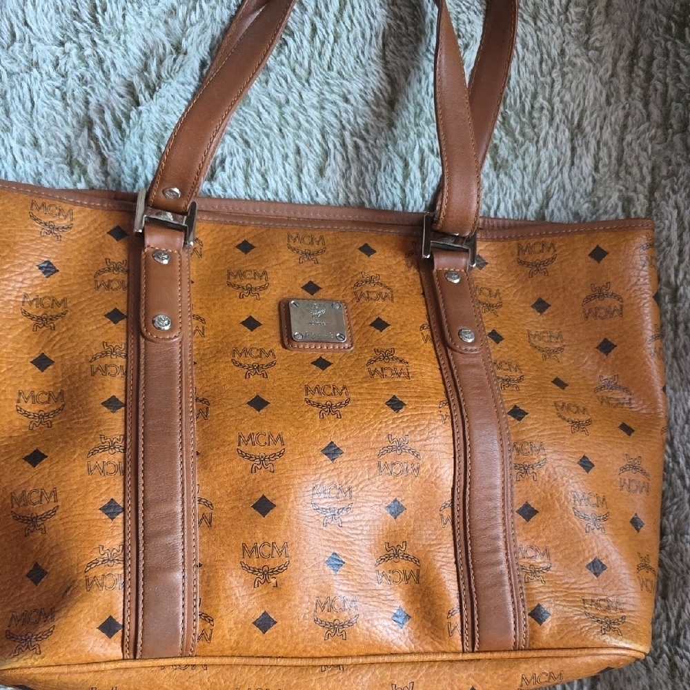 MCM Cognac Visetos Tote Bag - Picture 2 of 14